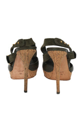 Gucci Size 40 Green Leather Cork Platform Peep Toe Heels