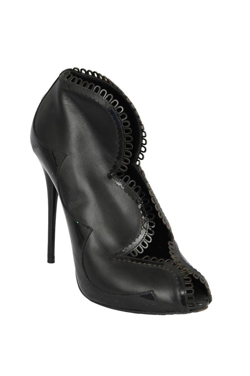 Alexander Size 38 Mcqueen Peep Toe Pumps