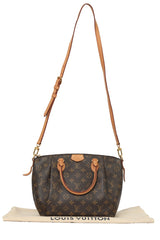 louis-vuitton-biscayne-bay-red-vernis-handbag