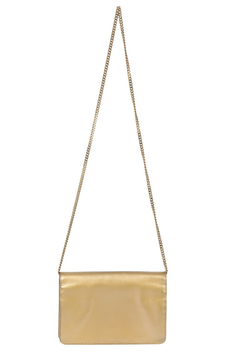 fendi-golden-leather-logo-tube-chain-wallet