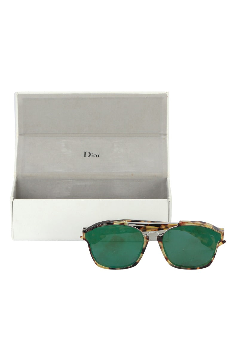 men-women-just-in-sold-out-accessories-sunglasses