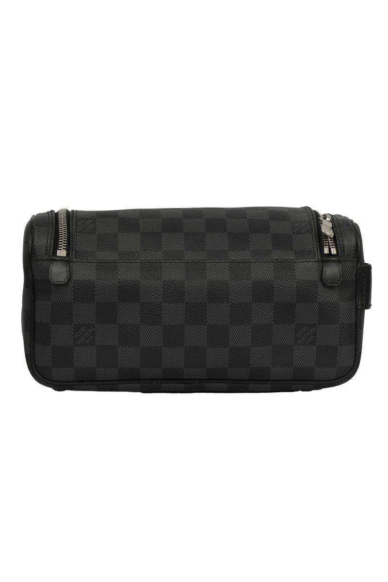 louis-vuitton-damier-graphite-canvas-toiletry-pouch
