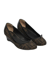 fendi-eu-37-5-zucca-monogram-wedges