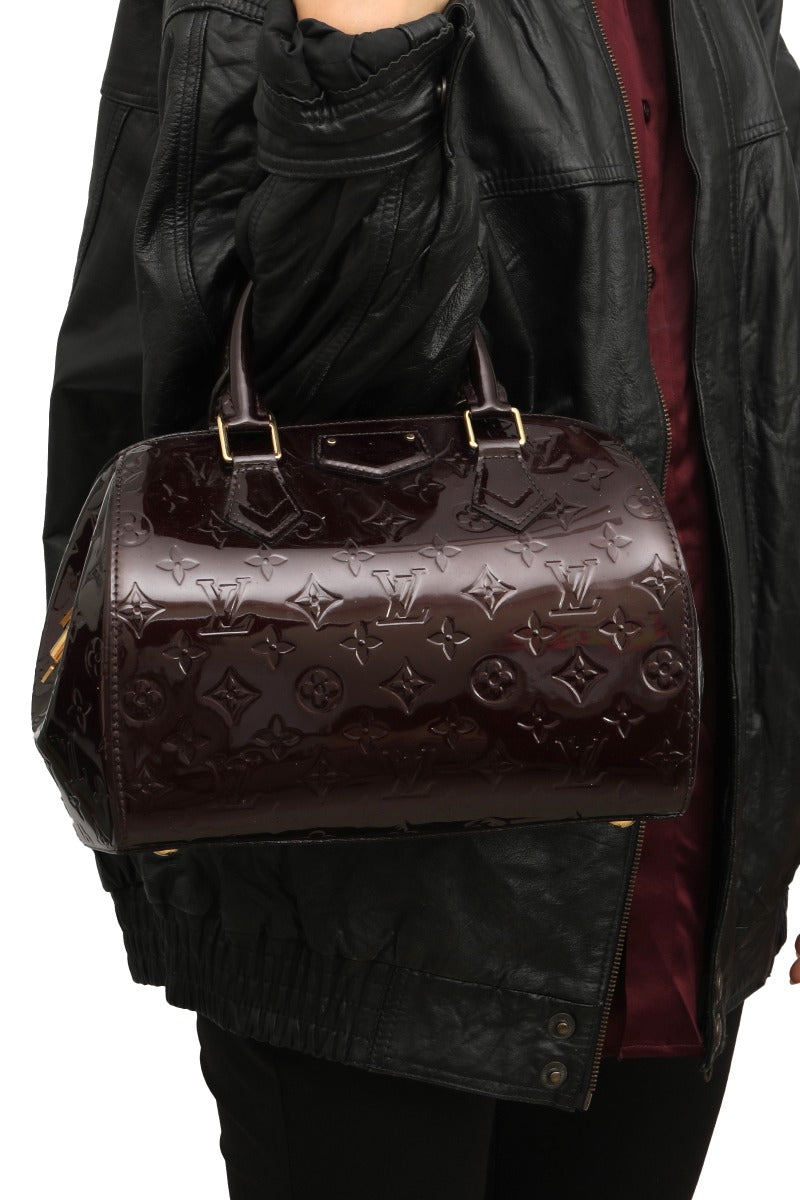 louis-vuitton-vernis-montana-hand-bag
