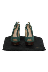 Fendi Size 39.5 Green Suede Peep Toe Heels