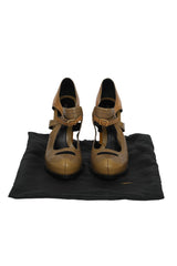 Fendi Size 40 Brouge Plethora Yellow Heels