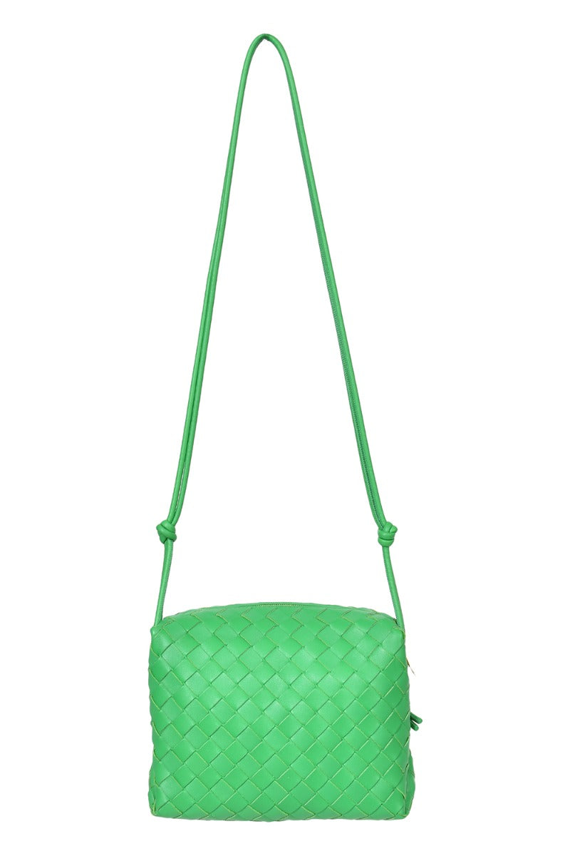 bottega-veneta-intrecciato-medium-crossbody-bag