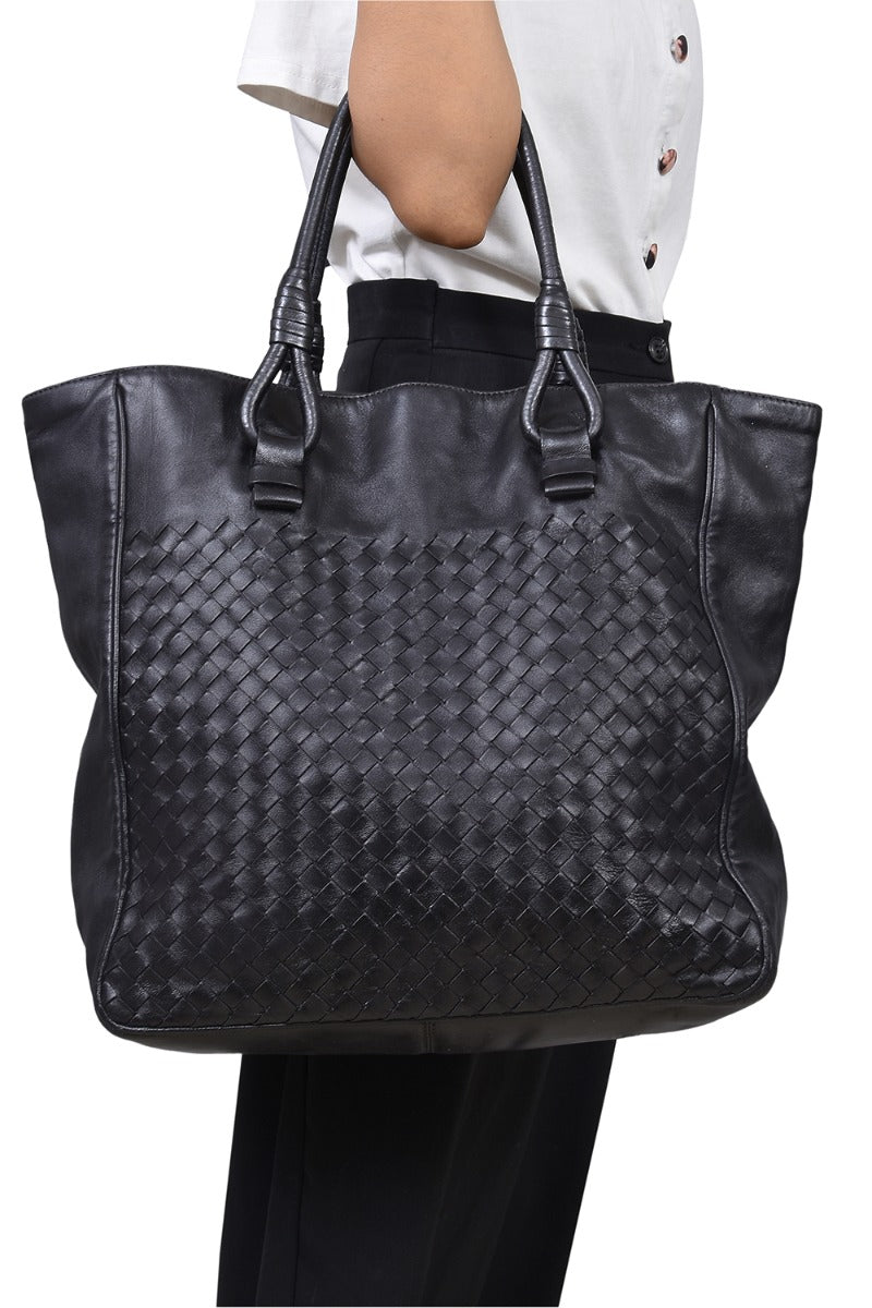 bottega-veneta-intrecciato-tote-bag-rt162-10