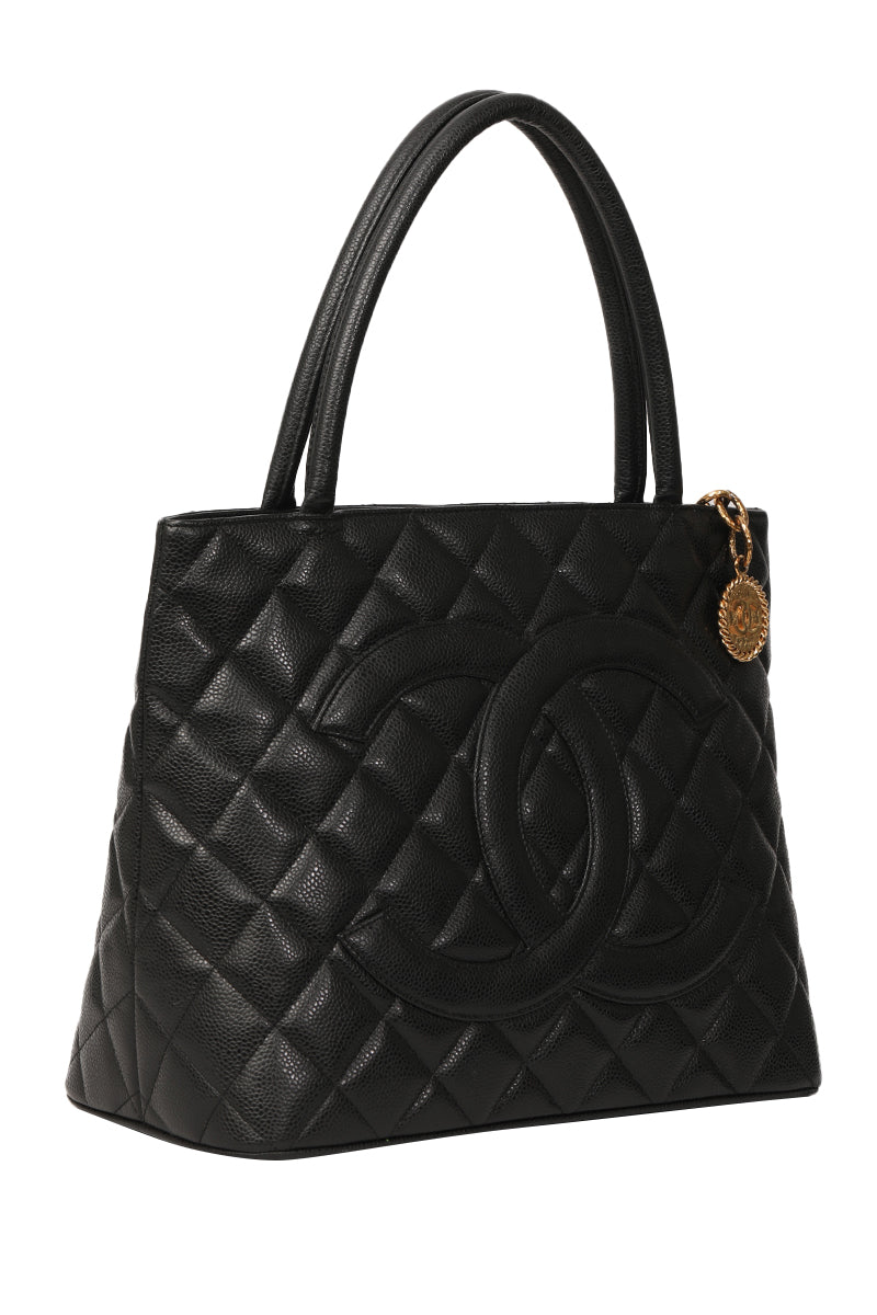 chanel-medallion-tote-bag-in-caviar-leather