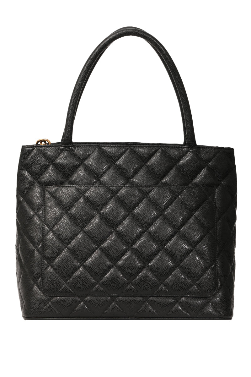 chanel-medallion-tote-bag-in-caviar-leather