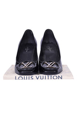 louis-vuitton-circle-logo-black-heels