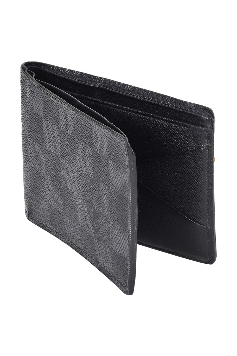 louis-vuitton-leather-damier-check-wallet