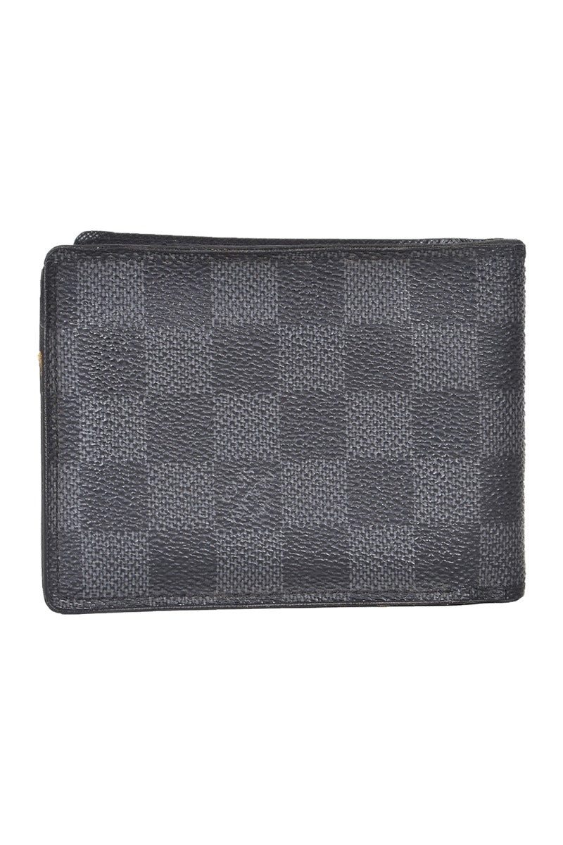 louis-vuitton-leather-damier-check-wallet
