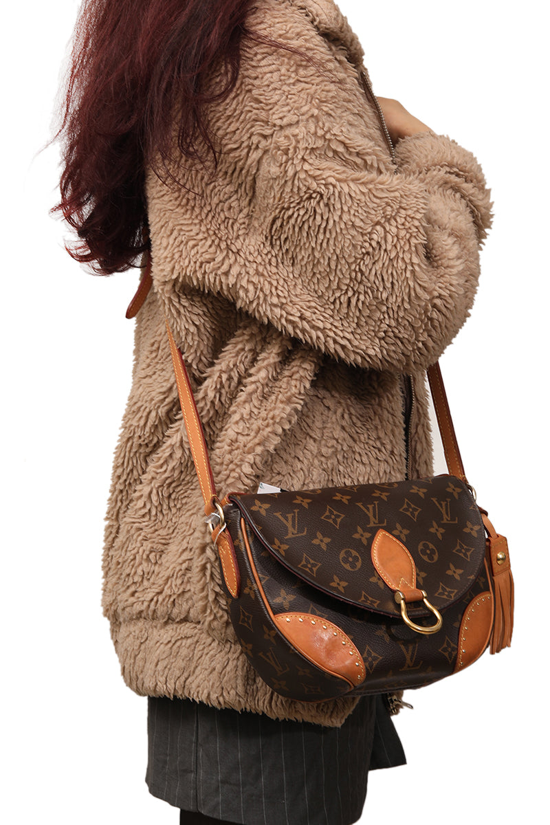 louis-vuitton-monogram-canvas-saint-cloud-nm-crossbody-bag