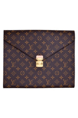 louis-vuitton-monogram-mark-folder