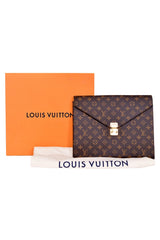 louis-vuitton-monogram-mark-folder