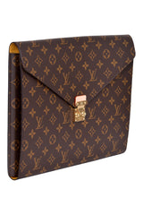 louis-vuitton-monogram-mark-folder