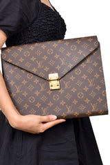louis-vuitton-monogram-mark-folder