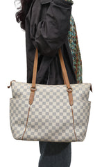louis-vuitton-totally-mm-damier-azur-canvas-tote-bag