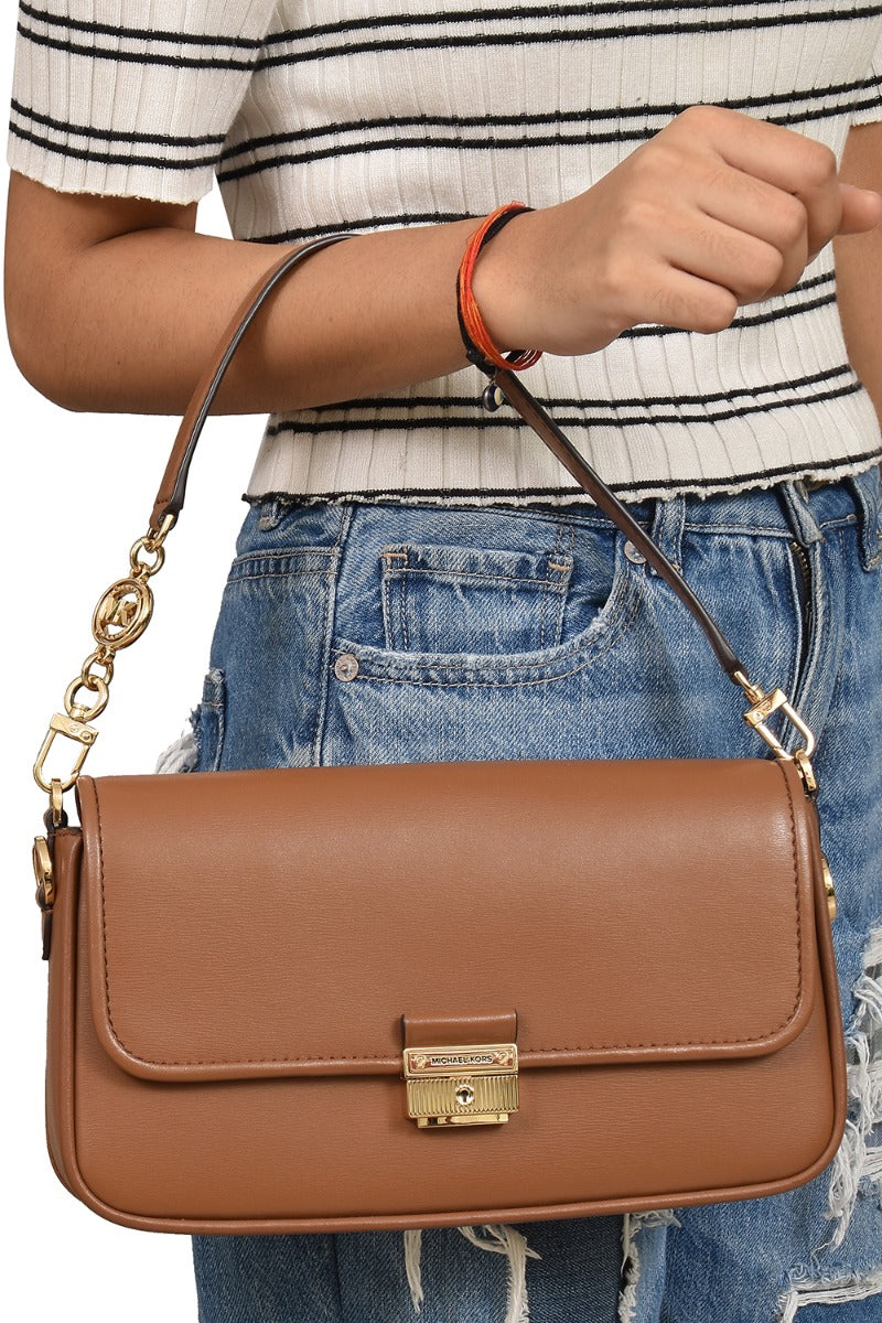 michael-kors-bradshaw-medium-shoulder-bag