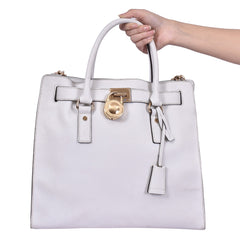 Michael Kors Hamilton E/W Saffiano Bag