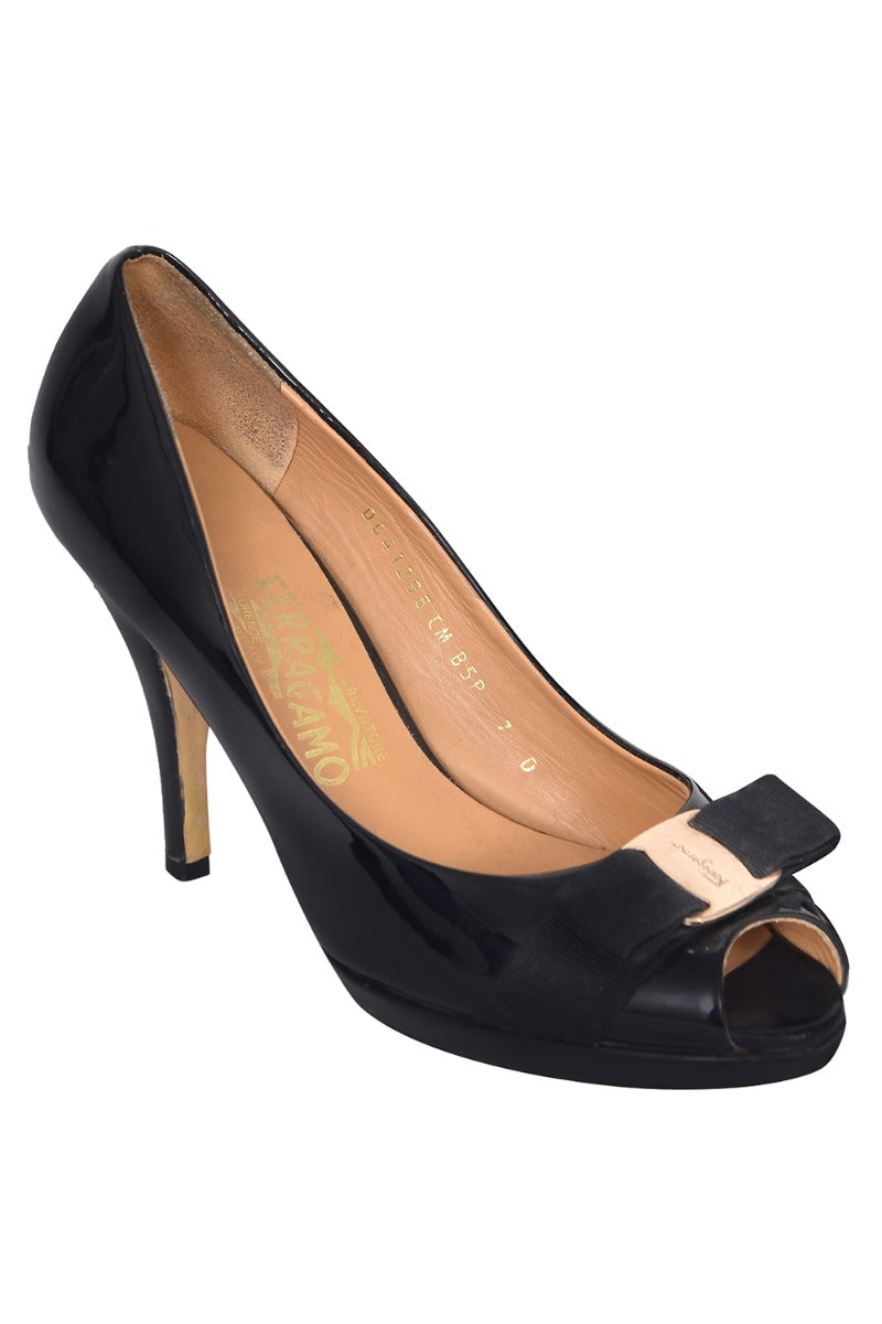 salvatore-ferragamo-vara-bow-pumps