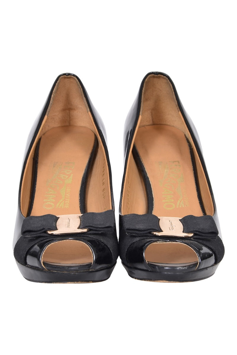salvatore-ferragamo-vara-bow-pumps