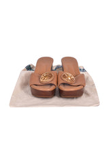 Tory Burch Selma Logo Tan Pebbled Leather Wedges