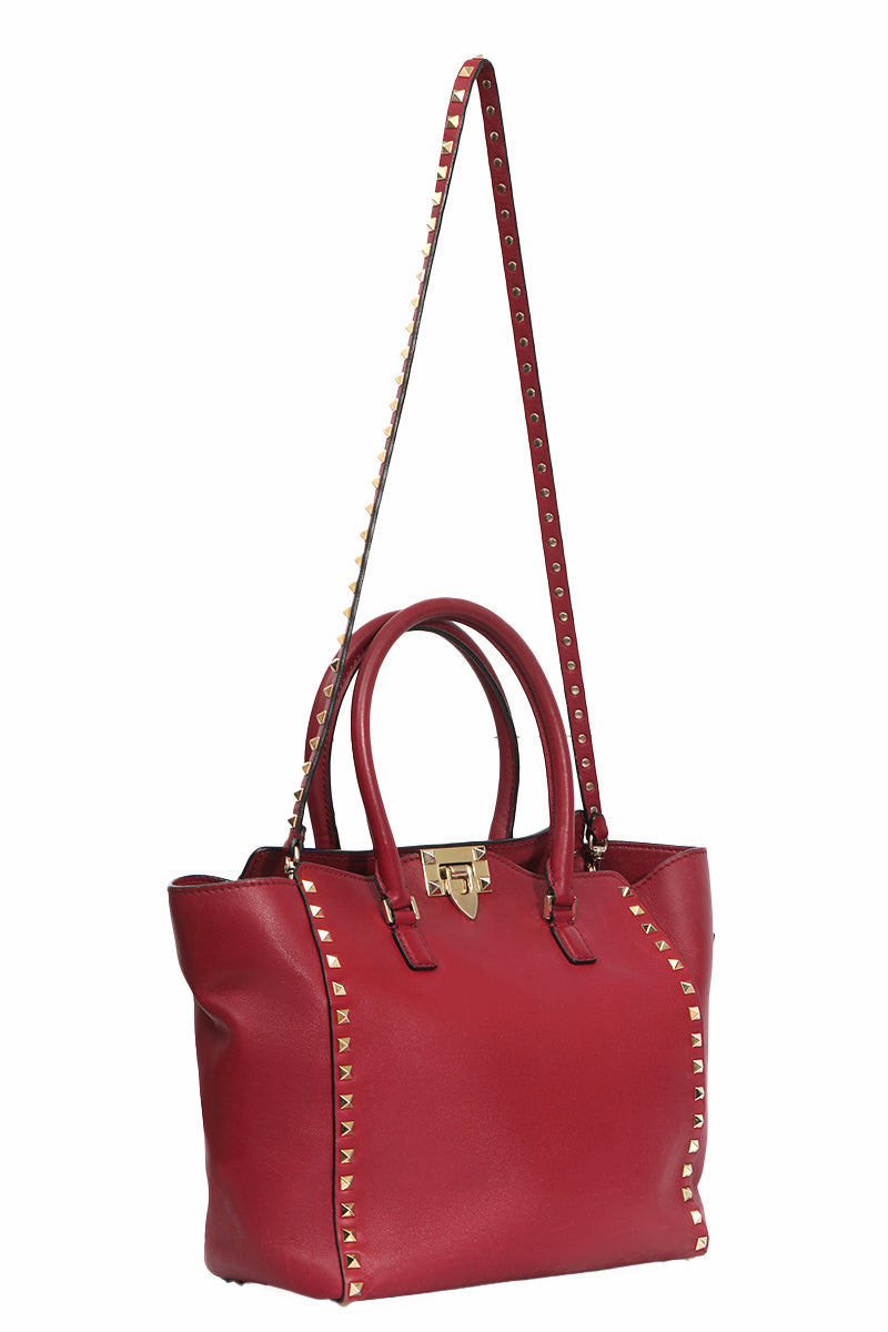 valentino-red-leather-rockstud-trapeze-bag