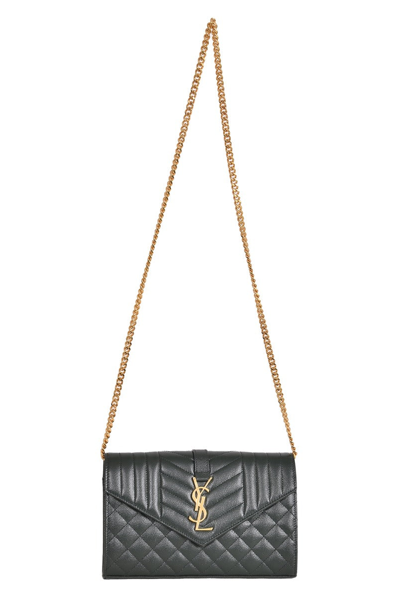 ysl-grain-de-poudre-embossed-leather-envelope-chain-wallet