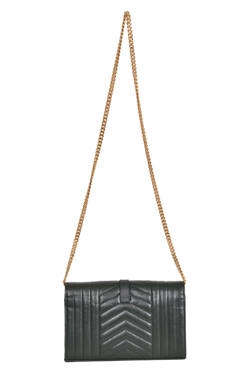 ysl-grain-de-poudre-embossed-leather-envelope-chain-wallet