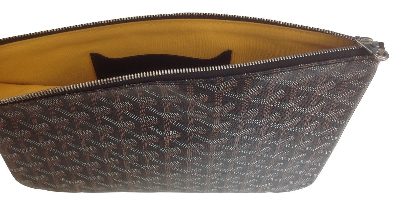 Senat Pouch MM – Keeks Designer Handbags